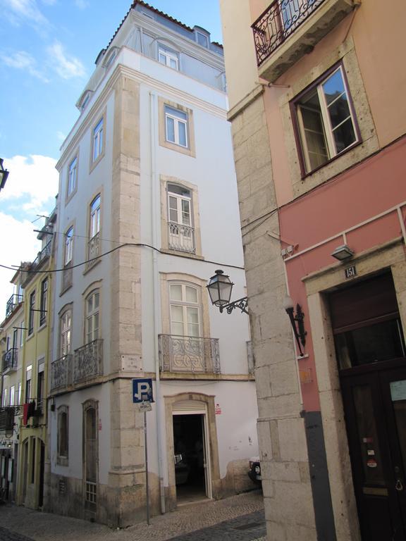 Remodeled Historic Apartment In Bairro Alto Lisboa Exterior foto